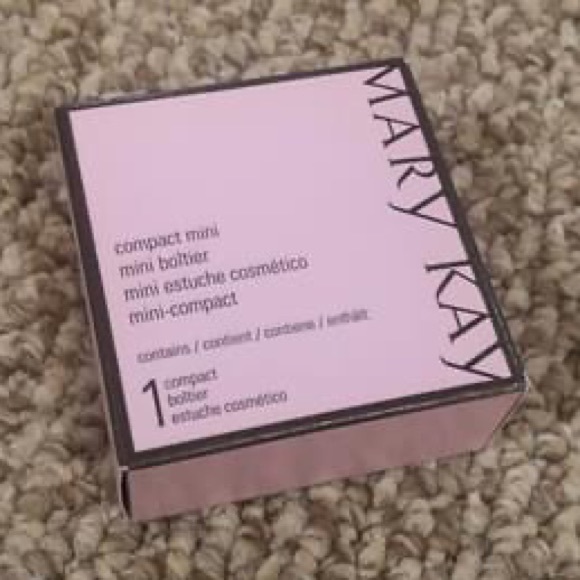 Rose Gold Compact - Picture 3 of 4